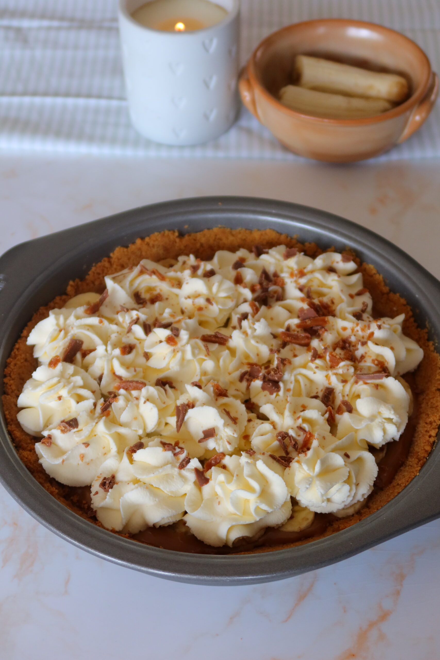 Banoffee pie in tin